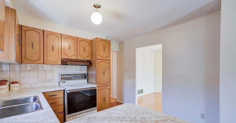 9 Capstan Court, Toronto, ON, M3L 2M9 - 21