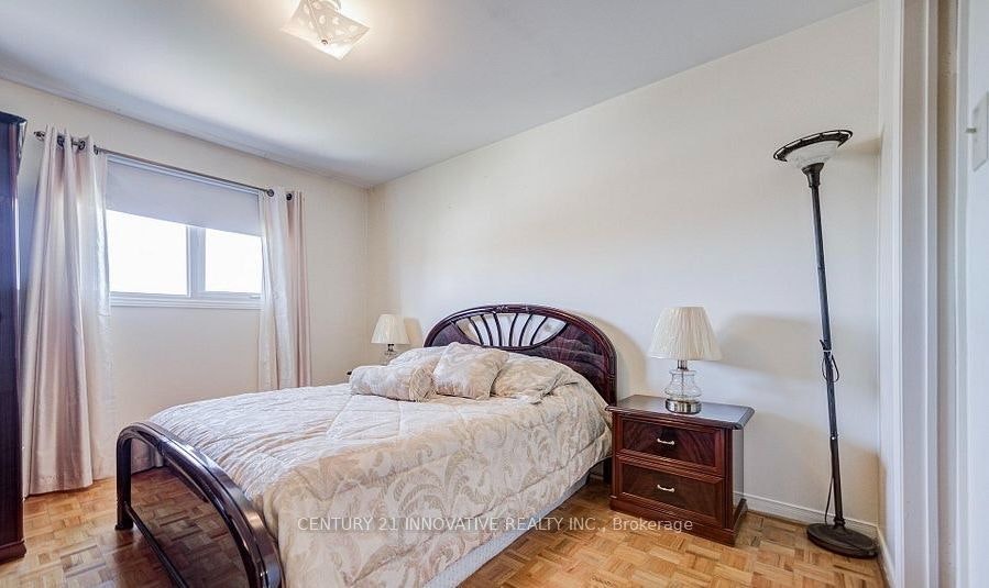 9 Capstan Court, Toronto, ON, M3L 2M9 - 26