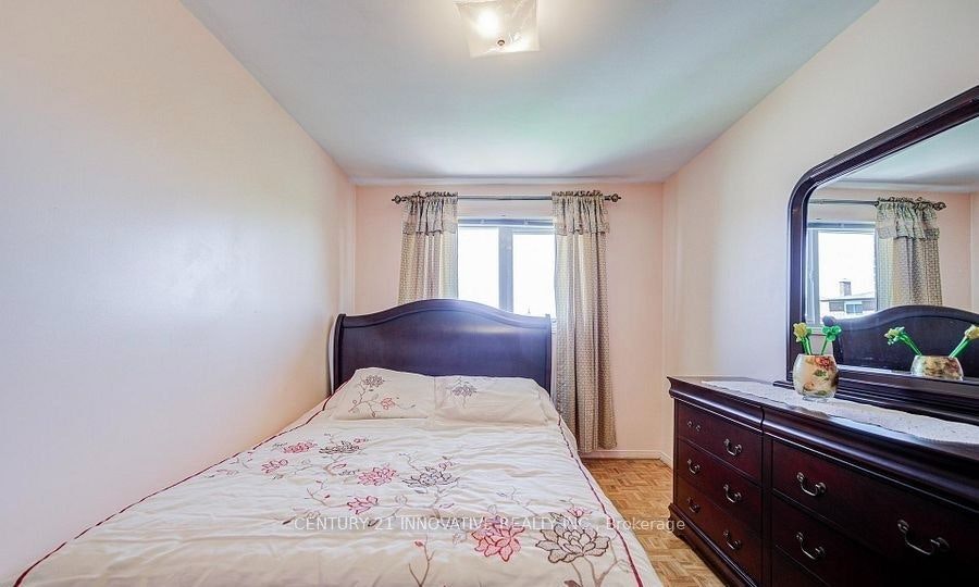 9 Capstan Court, Toronto, ON, M3L 2M9 - 8
