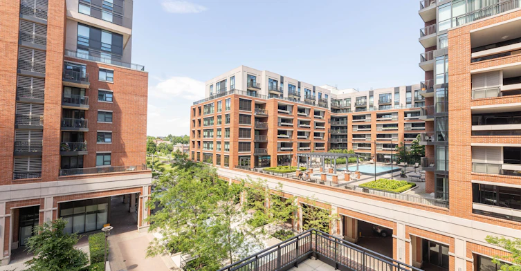 334-830 Lawrence Avenue, Toronto, ON, M6A 0B6 - 4