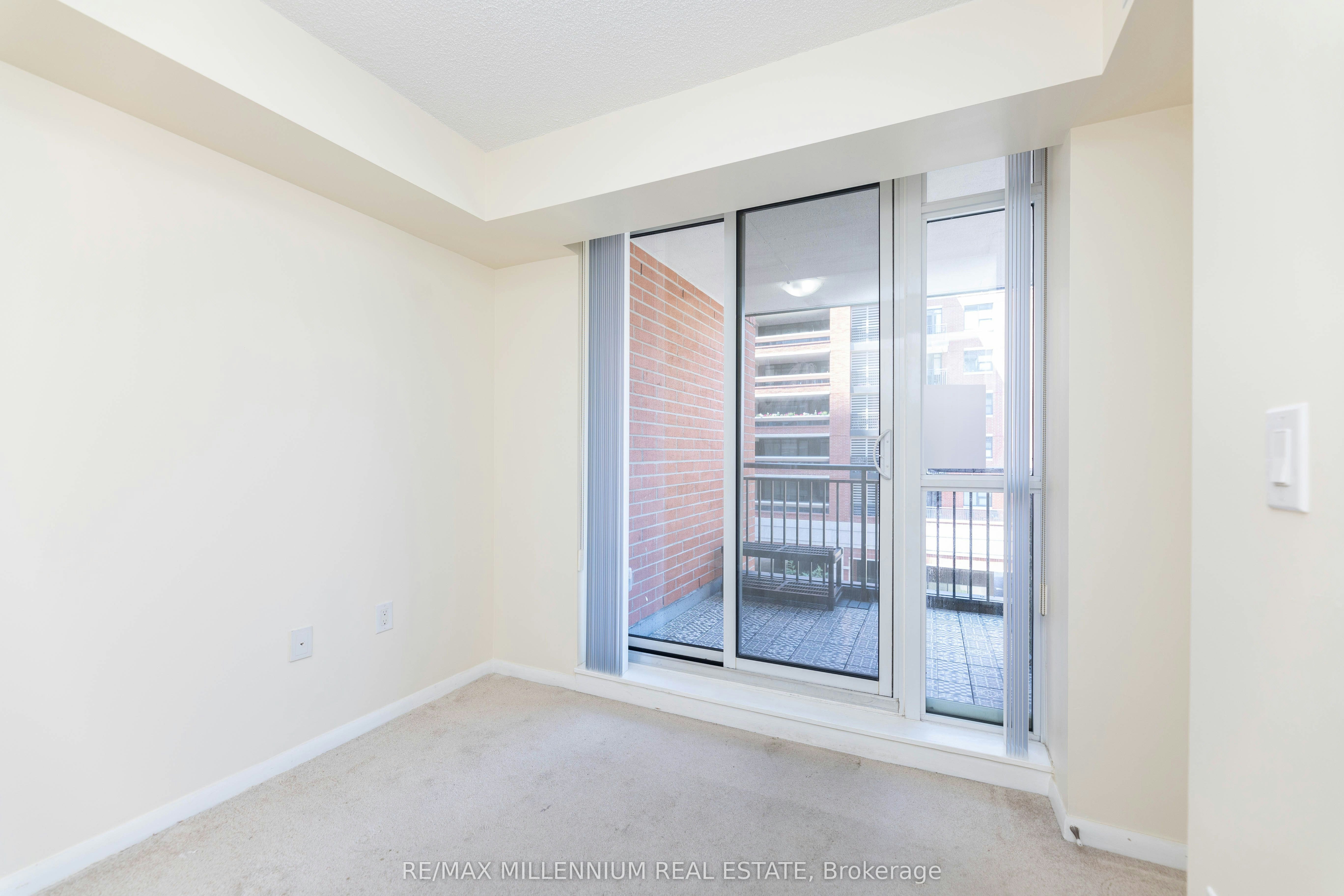334-830 Lawrence Avenue, Toronto, ON, M6A 0B6 - 28