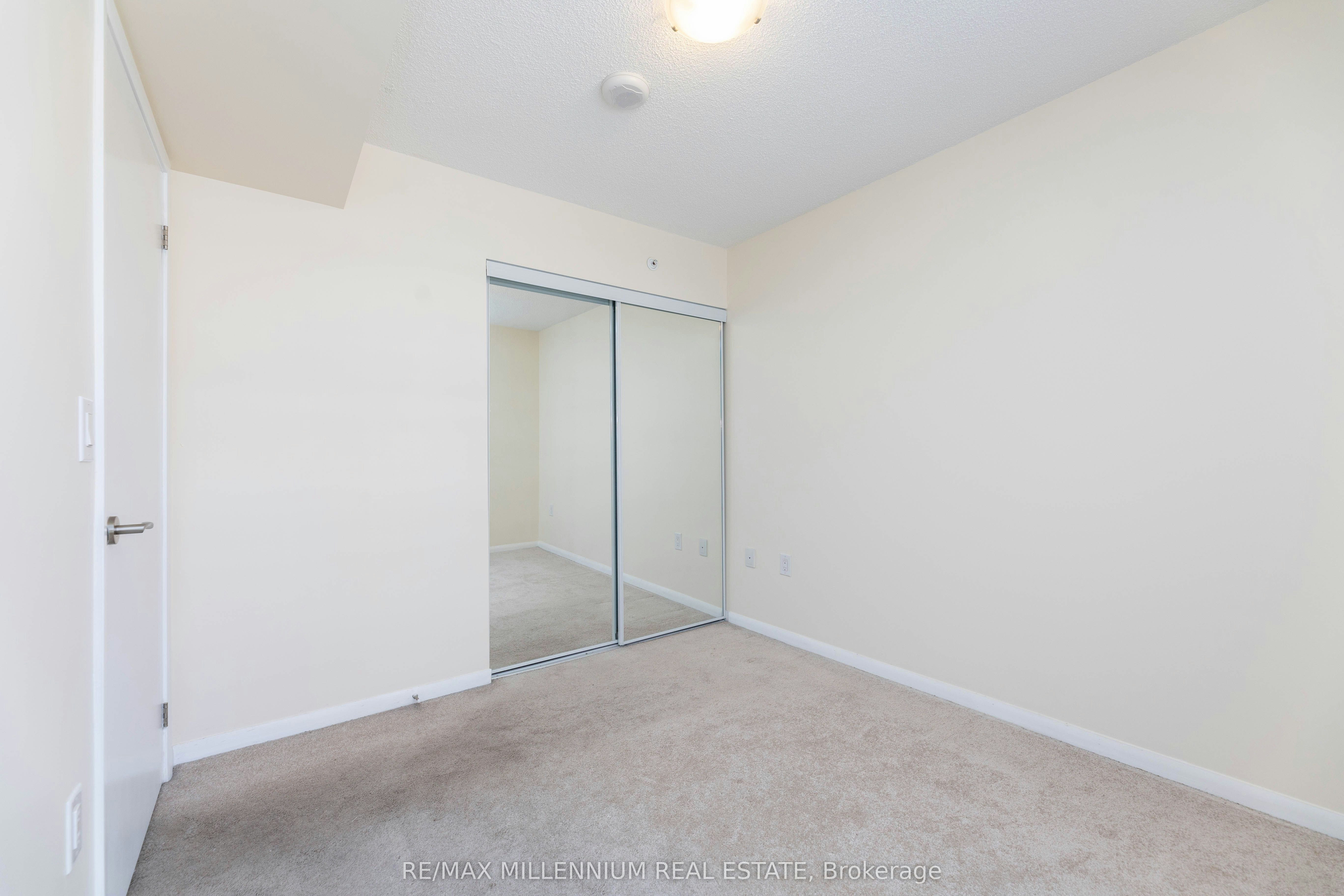 334-830 Lawrence Avenue, Toronto, ON, M6A 0B6 - 24