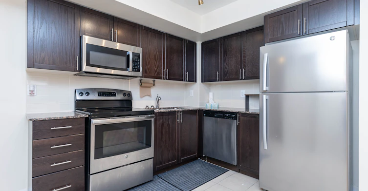 334-830 Lawrence Avenue, Toronto, ON, M6A 0B6 - 10