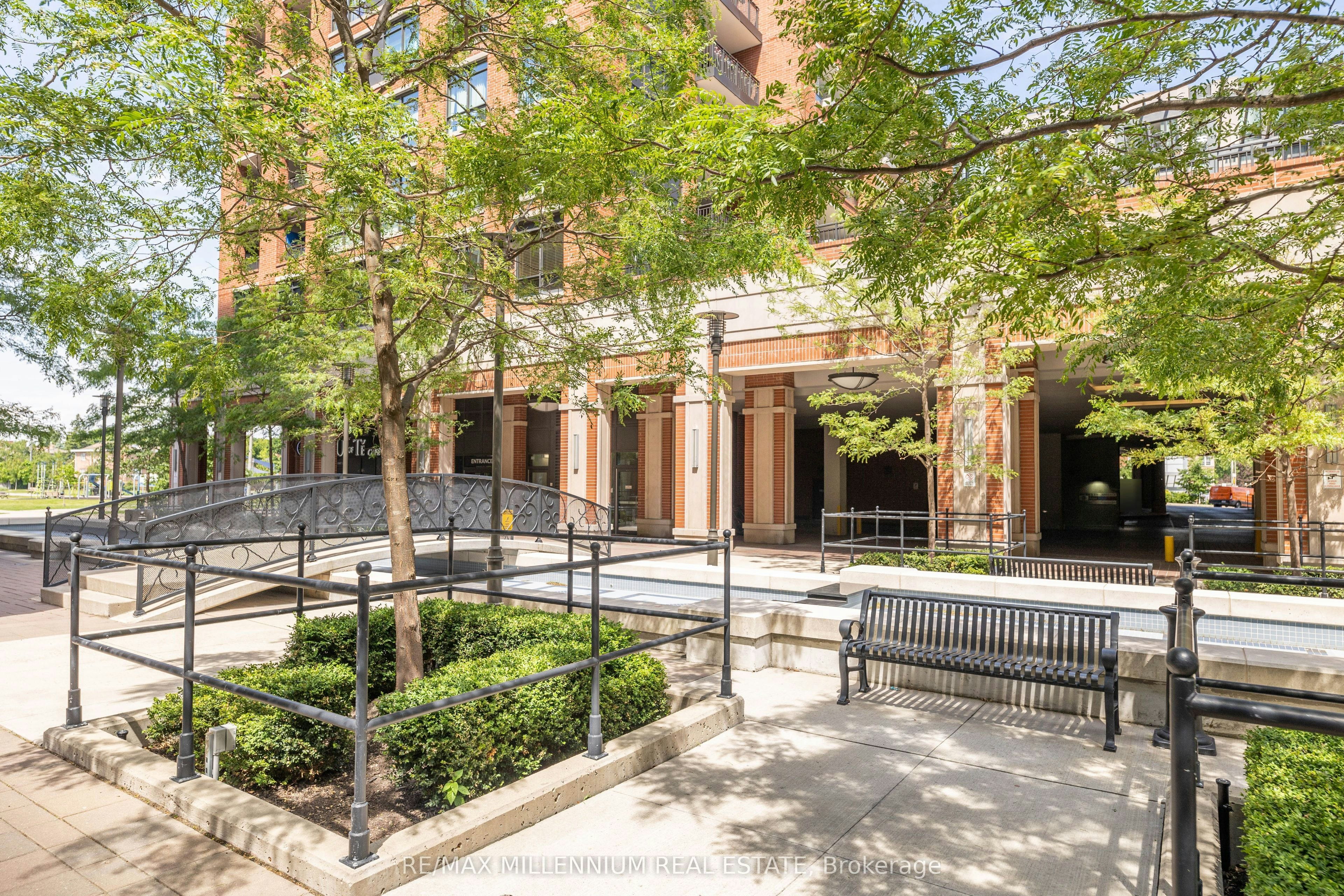 334-830 Lawrence Avenue, Toronto, ON, M6A 0B6 - 7