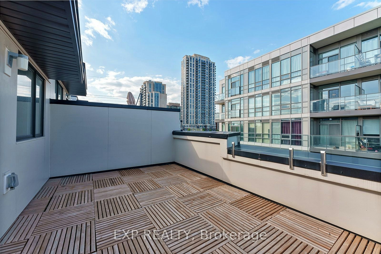 64-28 Fieldway Road, Toronto, ON, M8Z 0E3 - 28