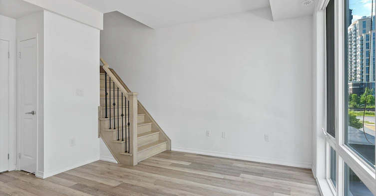 64-28 Fieldway Road, Toronto, ON, M8Z 0E3 - 14