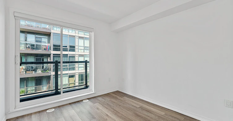 64-28 Fieldway Road, Toronto, ON, M8Z 0E3 - 20