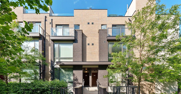64-28 Fieldway Road, Toronto, ON, M8Z 0E3 - 2