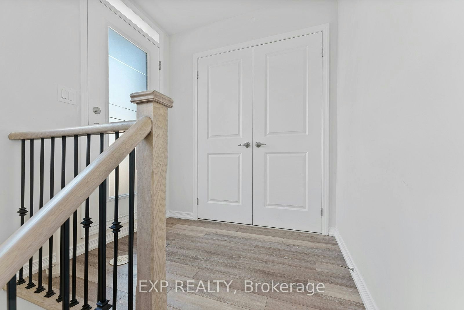 64-28 Fieldway Road, Toronto, ON, M8Z 0E3 - 25