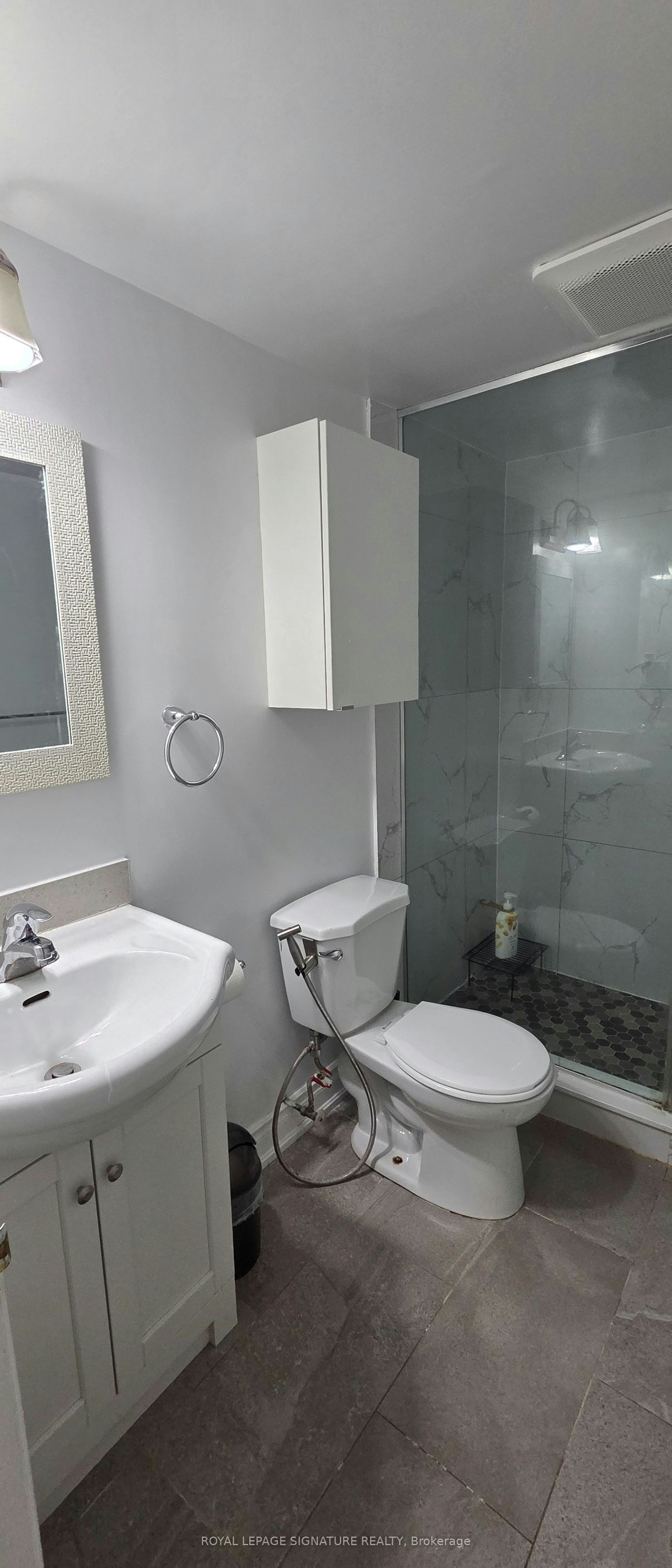 Basement 2-3692 Ellengale Drive, Mississauga, ON, L5C 1Z7 - 12