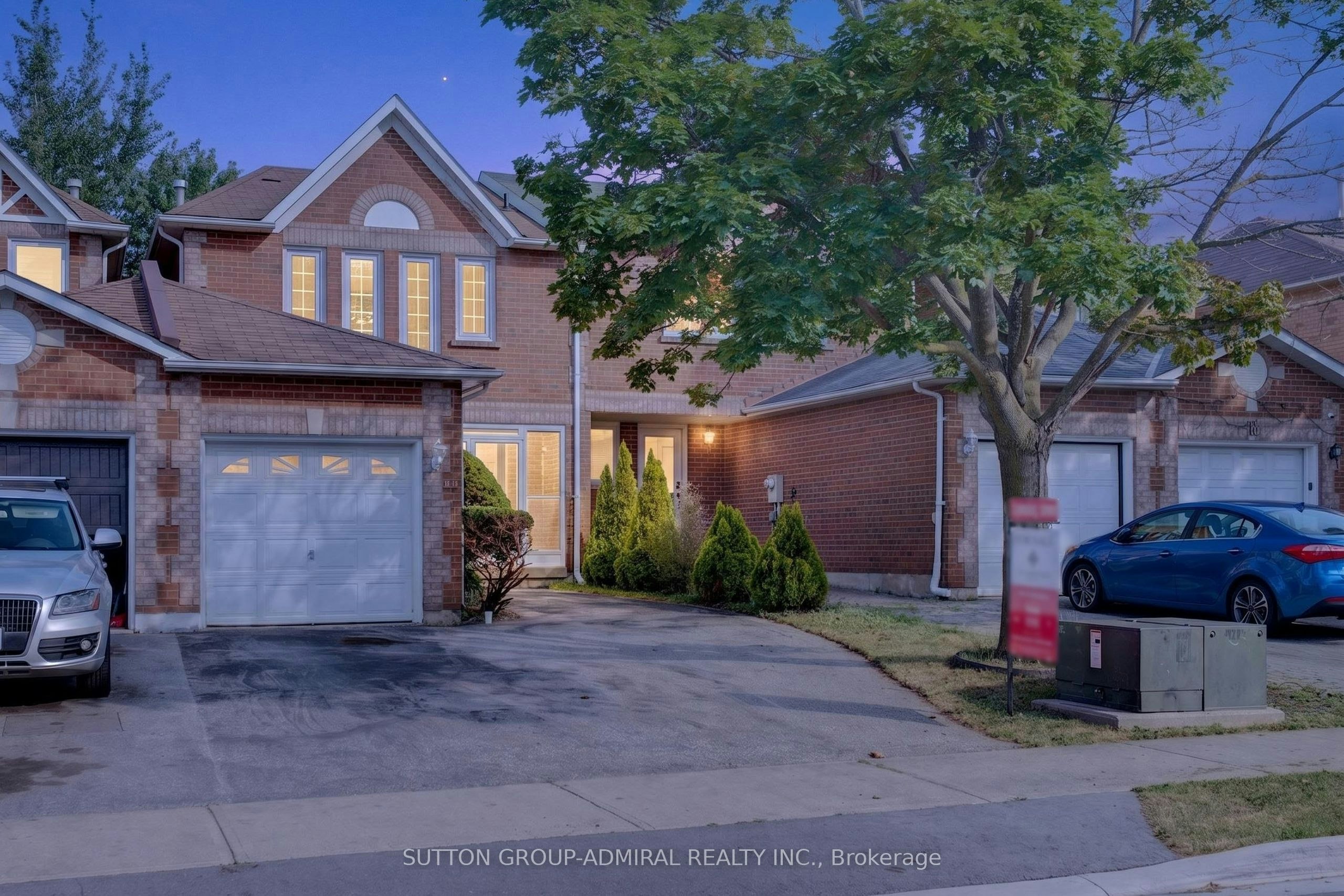 14 Mullis Crescent, Brampton, ON, L6Y 4T3