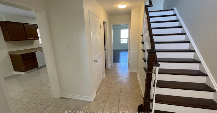 3151 Bracknell Crescent, Mississauga, ON, L5N 4W5 - 3