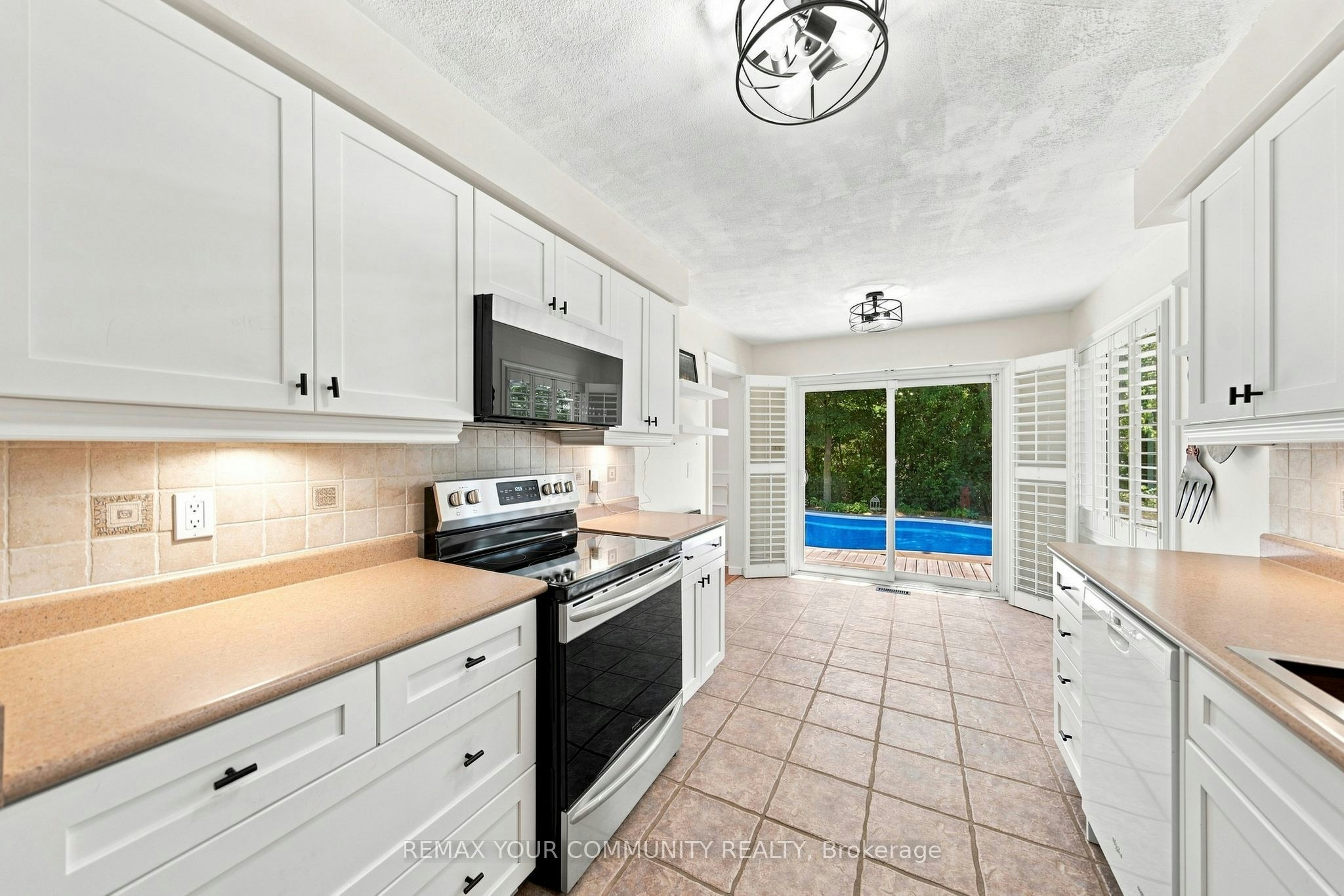 1544 Greenbriar Drive, Oakville, ON, L6M 1Y5 - 9