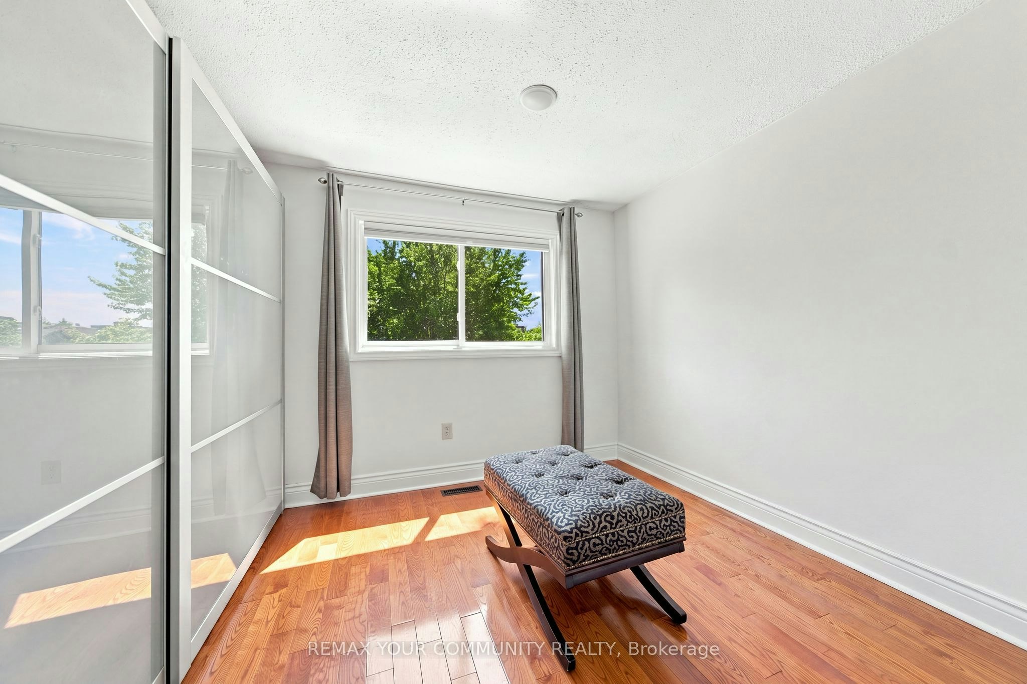 1544 Greenbriar Drive, Oakville, ON, L6M 1Y5 - 26