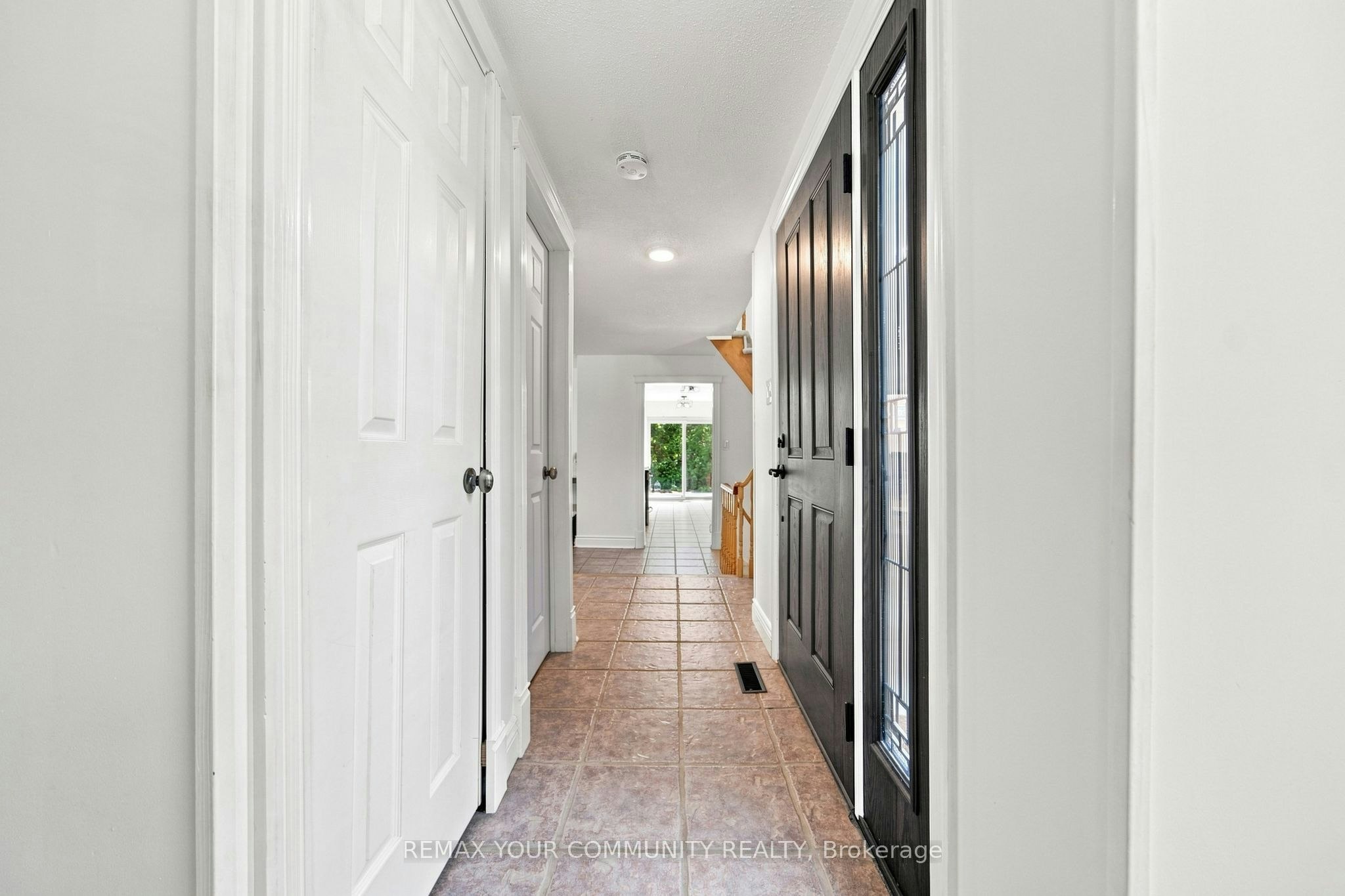 1544 Greenbriar Drive, Oakville, ON, L6M 1Y5 - 3
