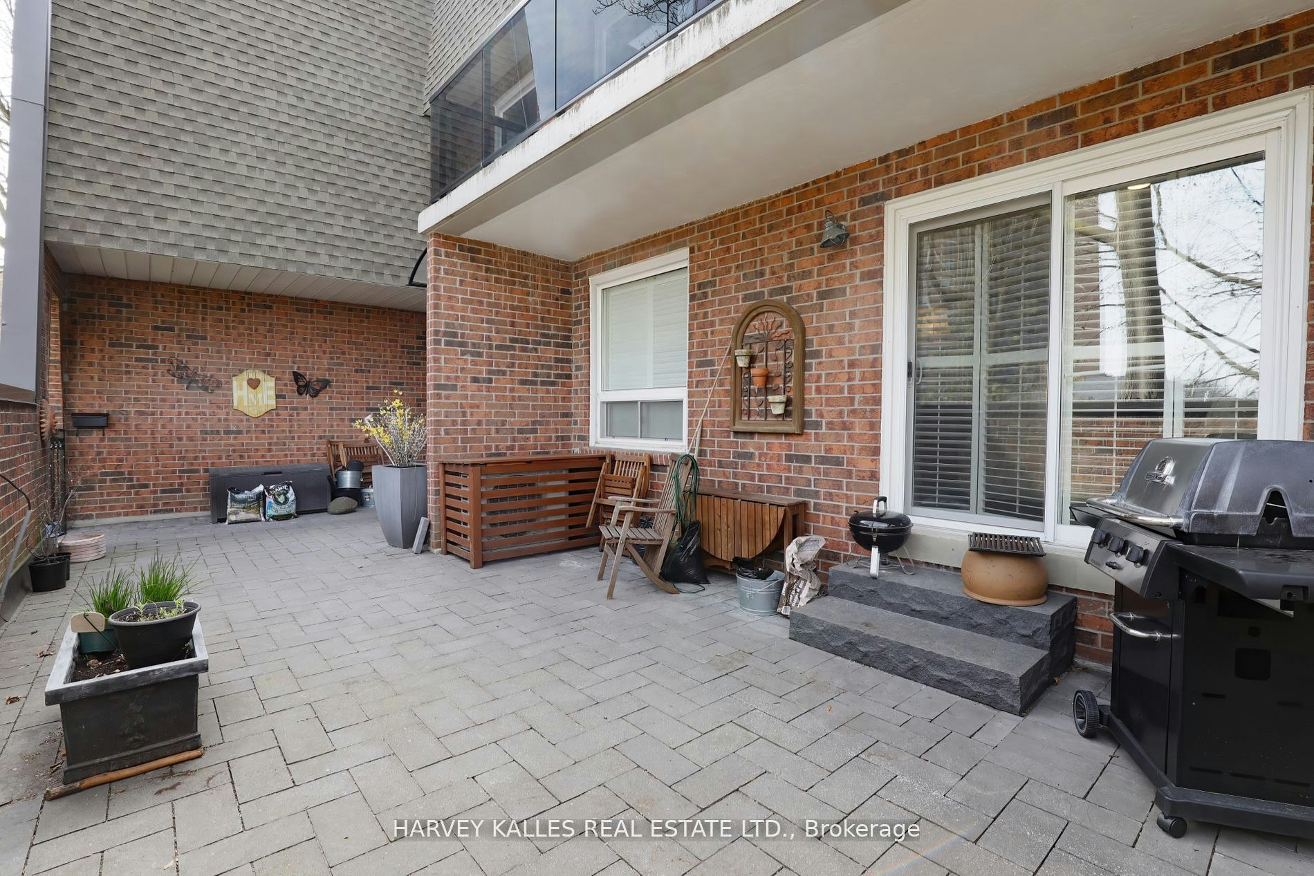 TH16-18 La Rose Avenue, Toronto, ON, M9P 1A5 - 3