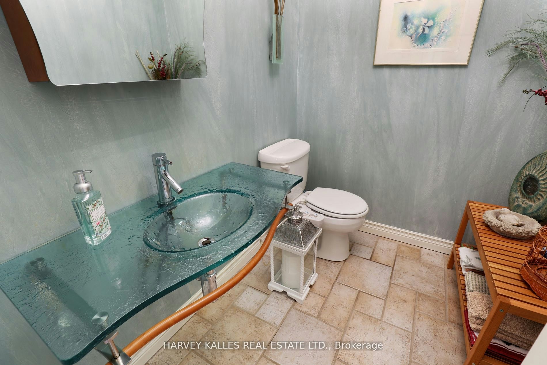 TH16-18 La Rose Avenue, Toronto, ON, M9P 1A5 - 6