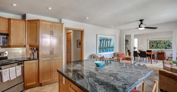 TH16-18 La Rose Avenue, Toronto, ON, M9P 1A5 - 15