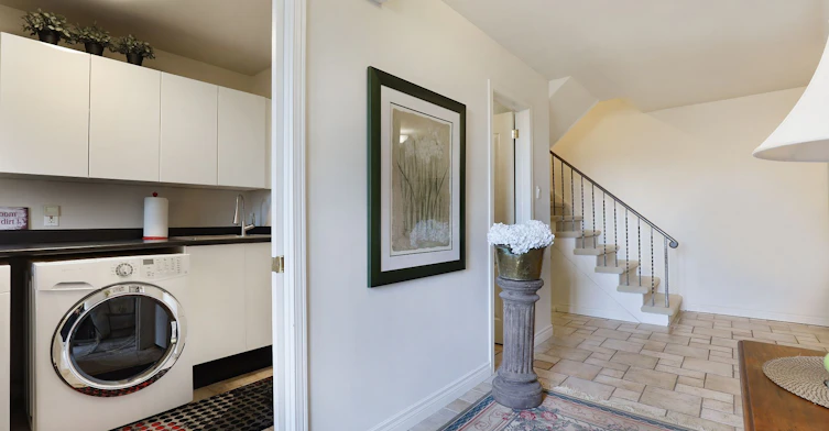 TH16-18 La Rose Avenue, Toronto, ON, M9P 1A5 - 4
