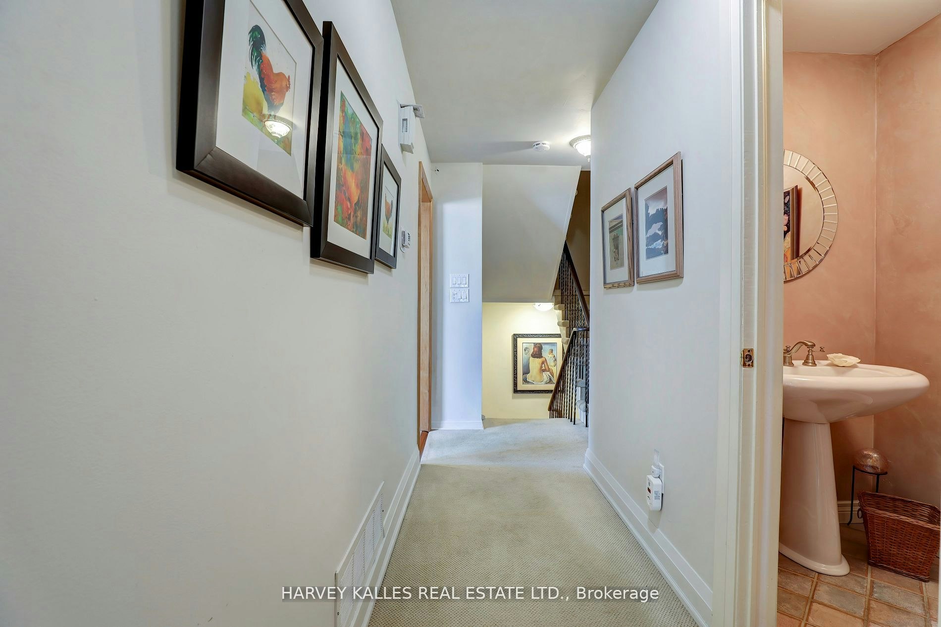 TH16-18 La Rose Avenue, Toronto, ON, M9P 1A5 - 16