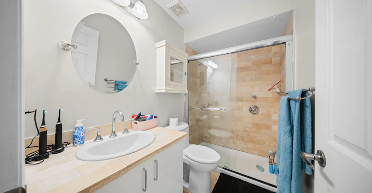 2-95 Kerr Street W, Oakville, ON, L6K 1E1 - 20