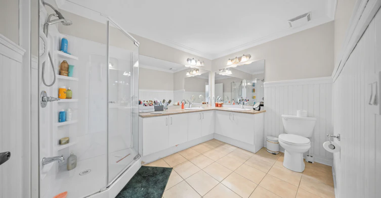 2-95 Kerr Street W, Oakville, ON, L6K 1E1 - 25
