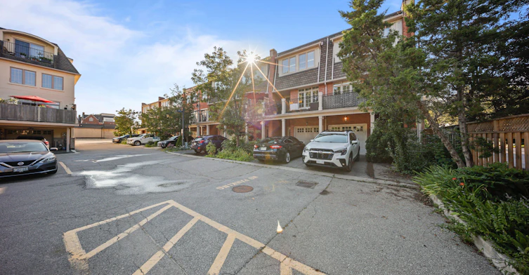 2-95 Kerr Street W, Oakville, ON, L6K 1E1 - 33