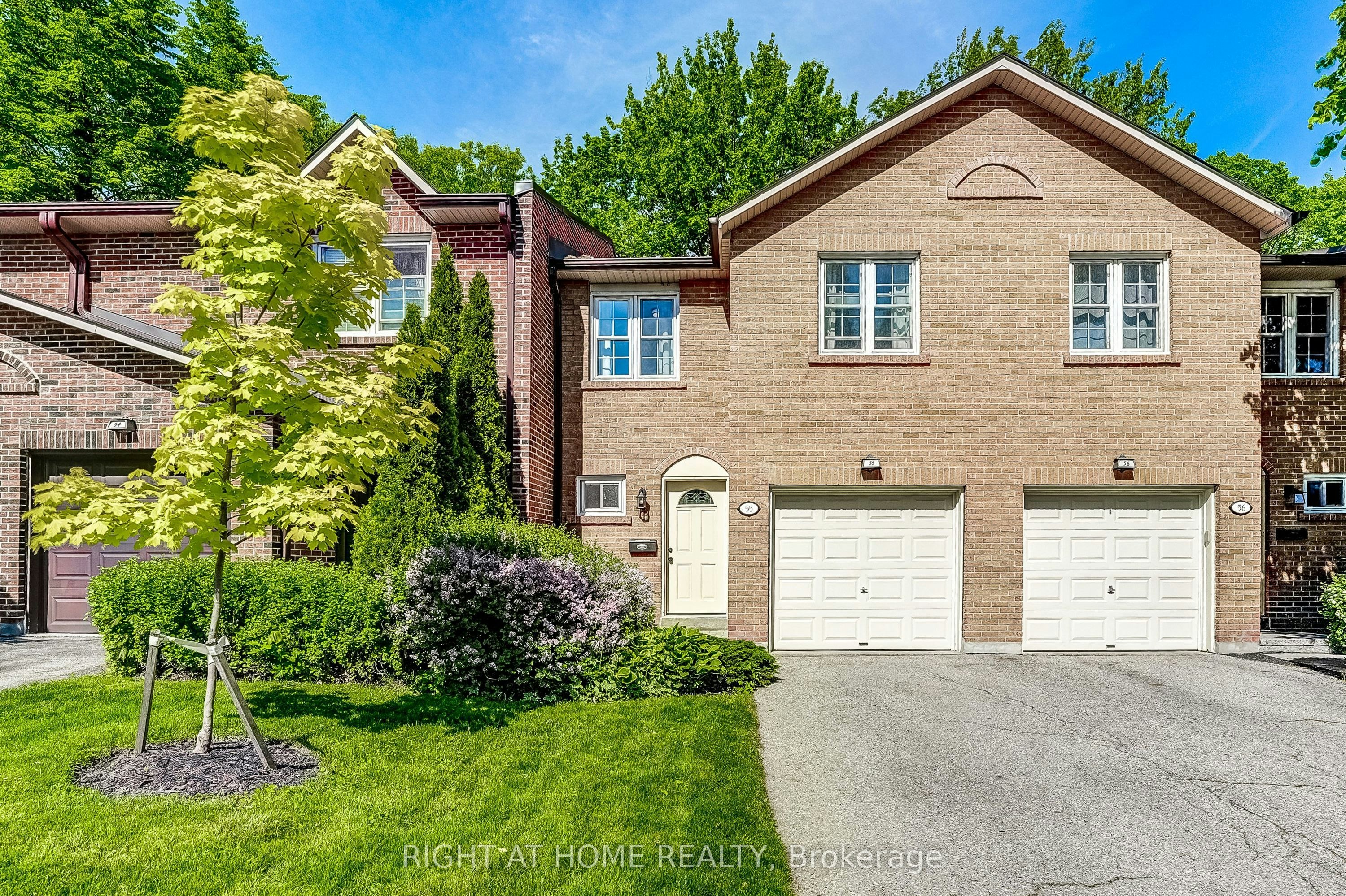 55-2120 Rathburn Road E, Mississauga, ON, L4W 2S8
