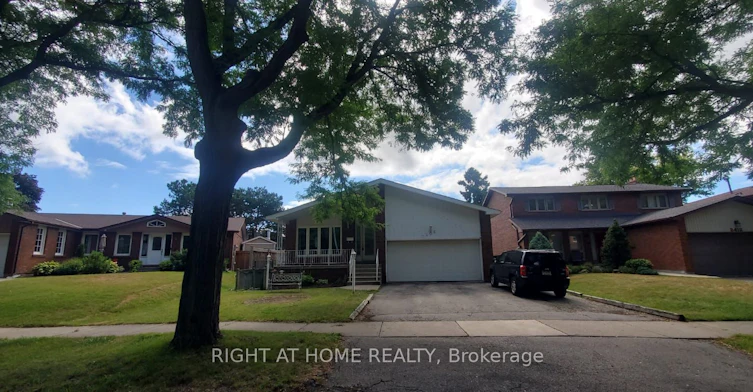2406 Poplar Crescent, Mississauga, ON, L5J 4H3 - 3