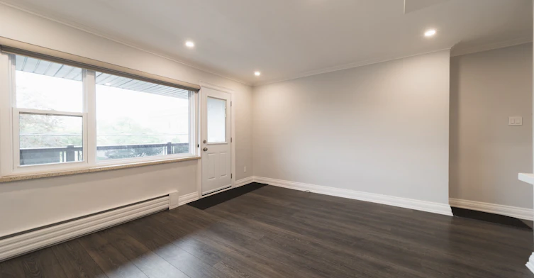 7-237 Melrose Street, Toronto, ON, M8Y 1B8 - 5