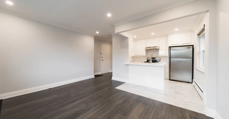 7-237 Melrose Street, Toronto, ON, M8Y 1B8 - 6