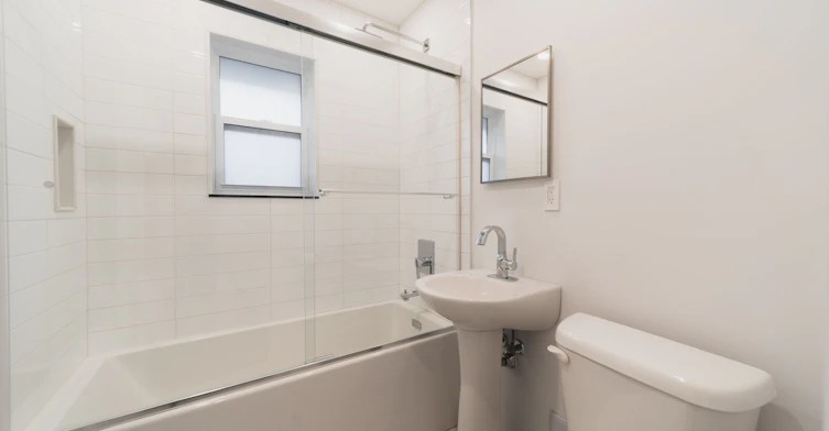 7-237 Melrose Street, Toronto, ON, M8Y 1B8 - 13
