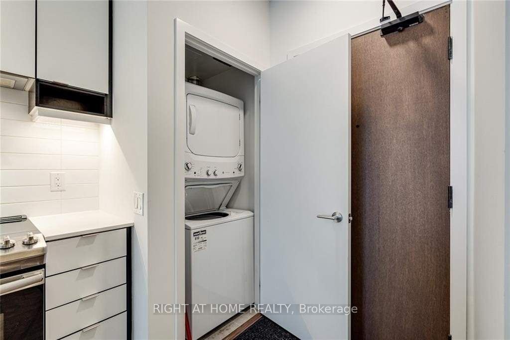 415-4065 Confederation Parkway, Mississauga, ON, L5B 0L4 - 18