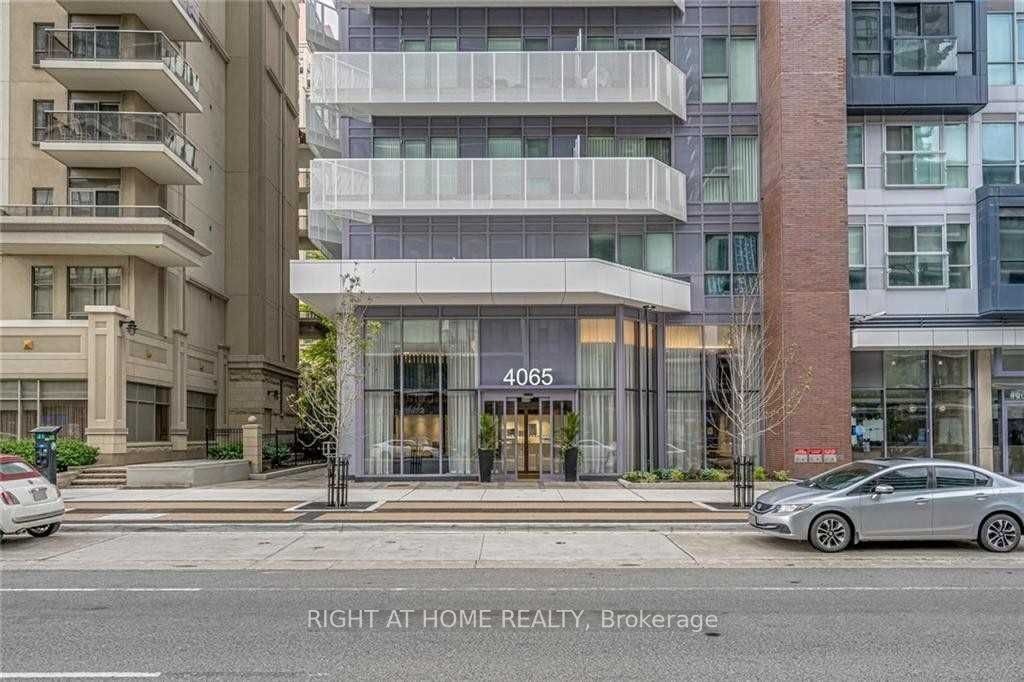 415-4065 Confederation Parkway, Mississauga, ON, L5B 0L4 - 2