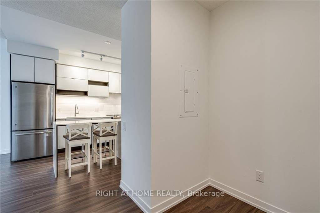 415-4065 Confederation Parkway, Mississauga, ON, L5B 0L4 - 16