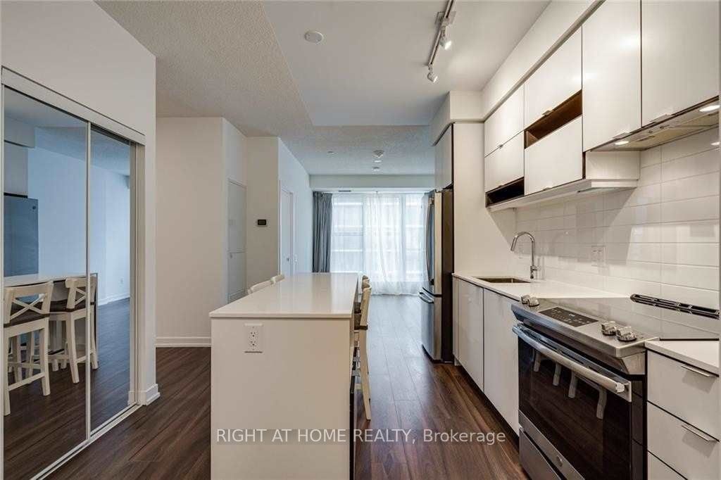415-4065 Confederation Parkway, Mississauga, ON, L5B 0L4 - 4