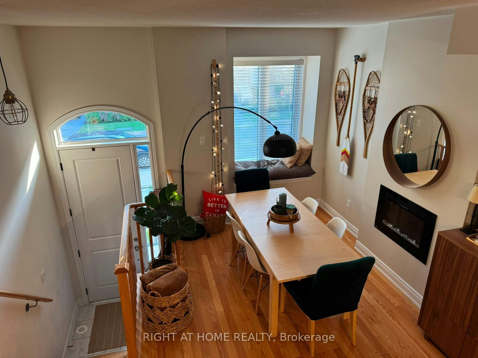 31 Edward Horton Crescent, Toronto, ON, M8Z 0E7 - 10