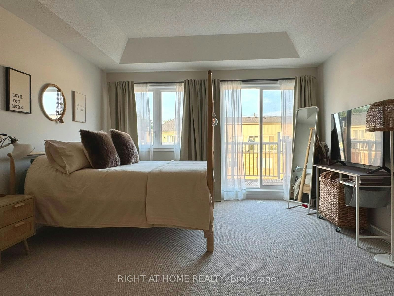 31 Edward Horton Crescent, Toronto, ON, M8Z 0E7 - 17