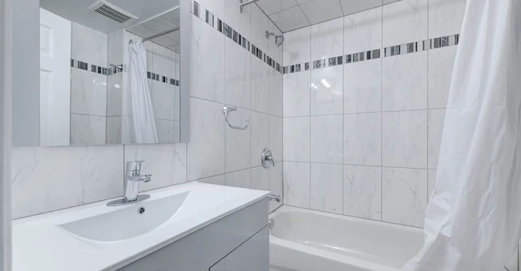 Main Lvl-16 Hasbrooke Drive, Toronto, ON, M9L 1A1 - 17