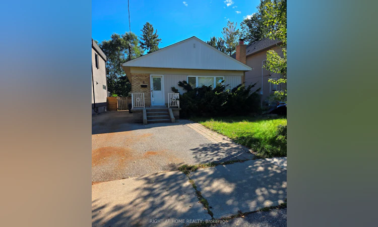 8 Northampton Drive