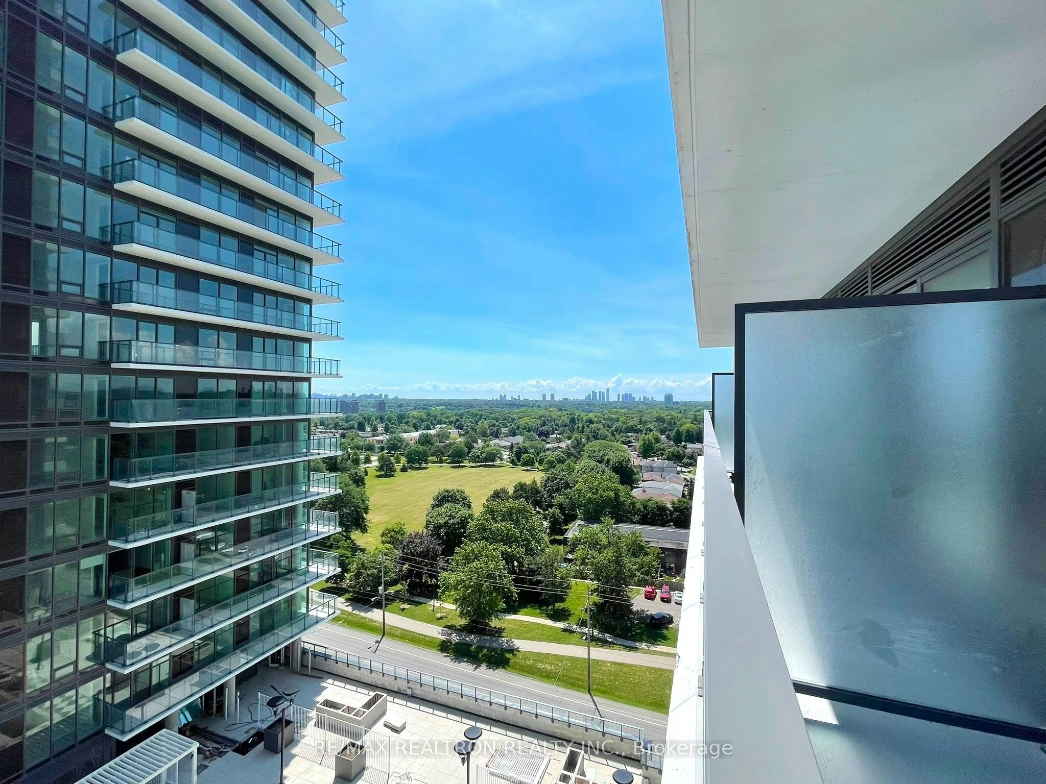 1305-4010 Eglinton Avenue W, Toronto, ON, M9A 0G5 - 17