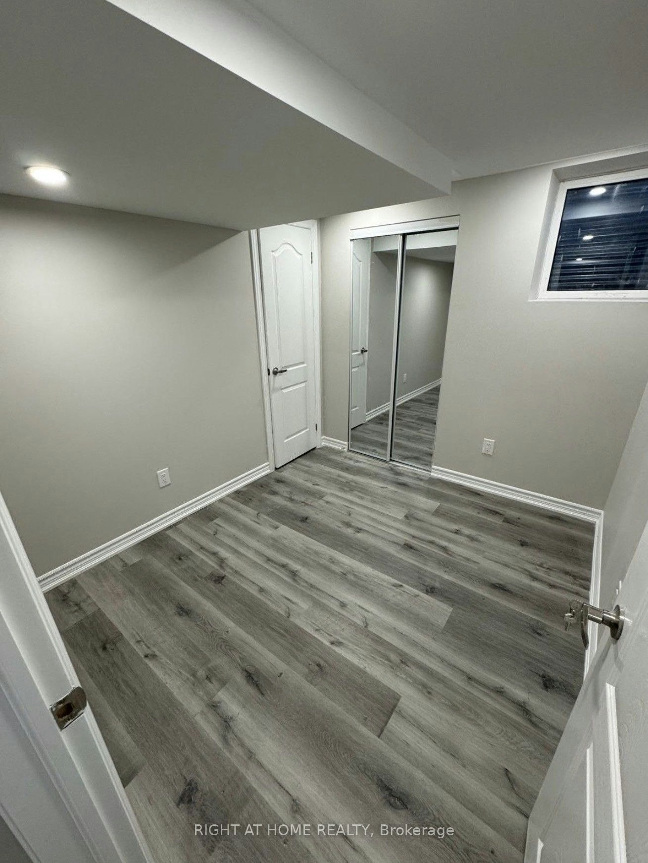 2956 Westoak Trails Boulevard, Oakville, ON, L6M 4S6 - 4