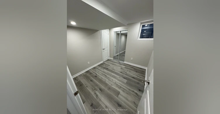 2956 Westoak Trails Boulevard, Oakville, ON, L6M 4S6 - 4