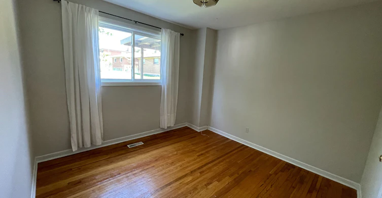 1245 Shamir Crescent, Mississauga, ON, L5C 1L2 - 9