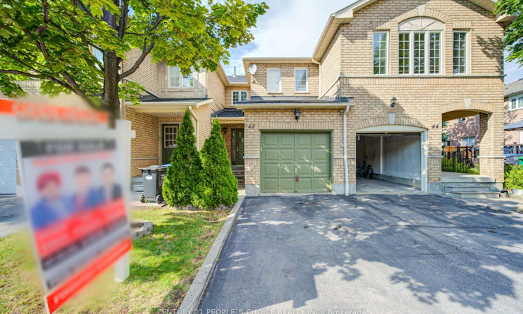 42-7115 Rexwood Road