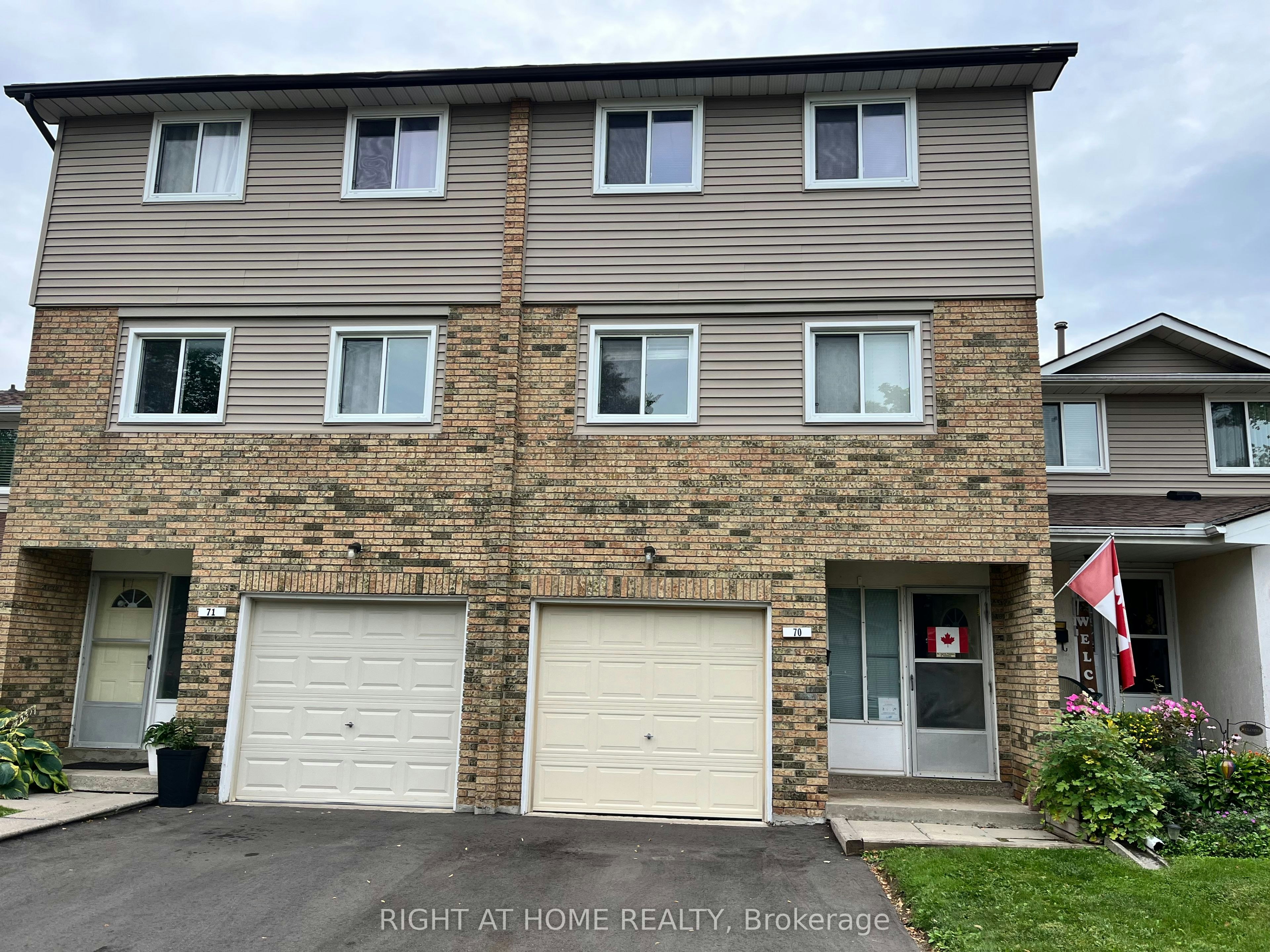 70 Carisbrooke Court, Brampton, ON, L6S 3K1
