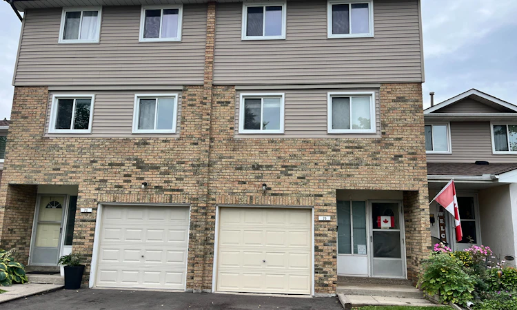 70 Carisbrooke Court