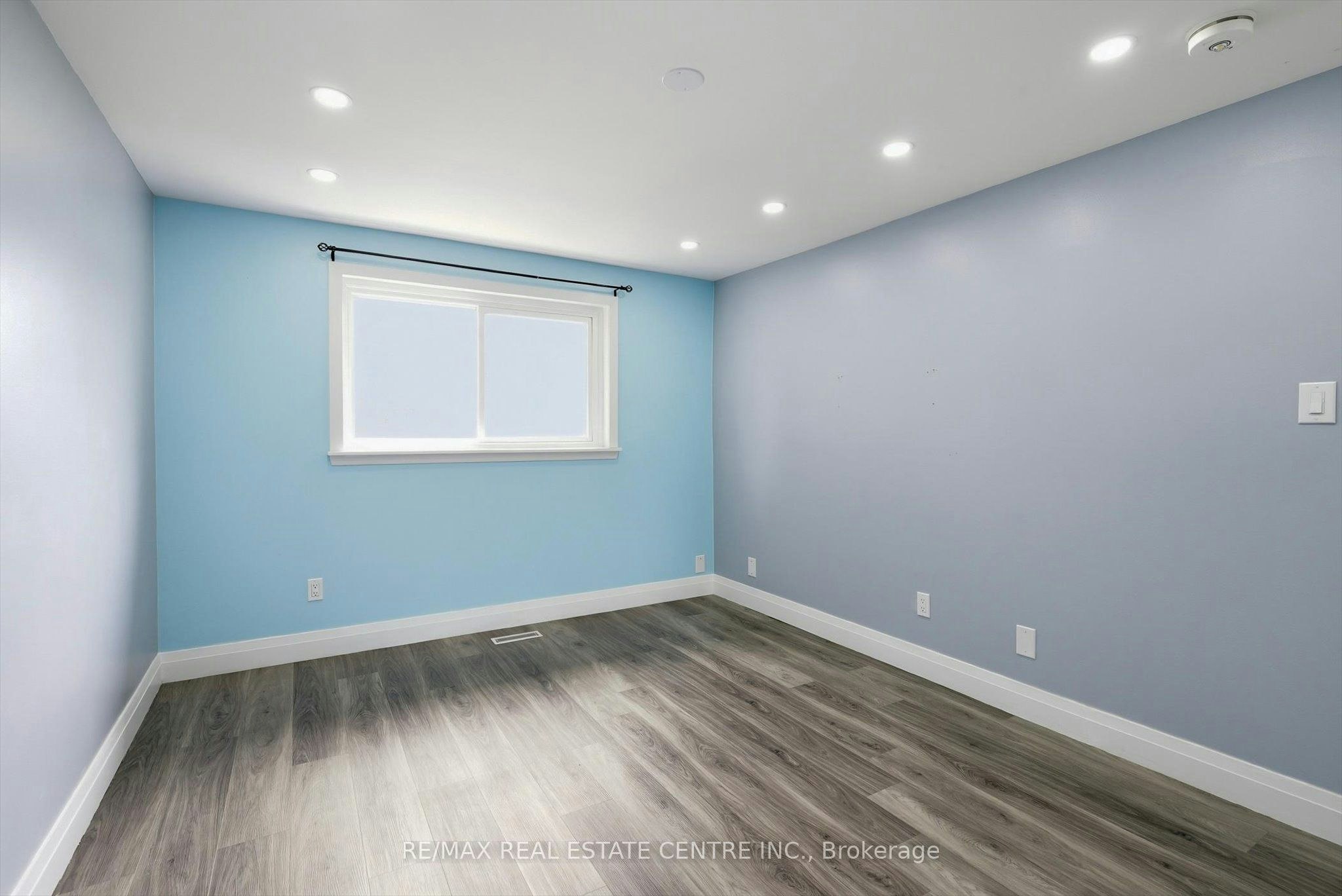Main-33 Garside Crescent, Brampton, ON, L6S 1H5 - 23