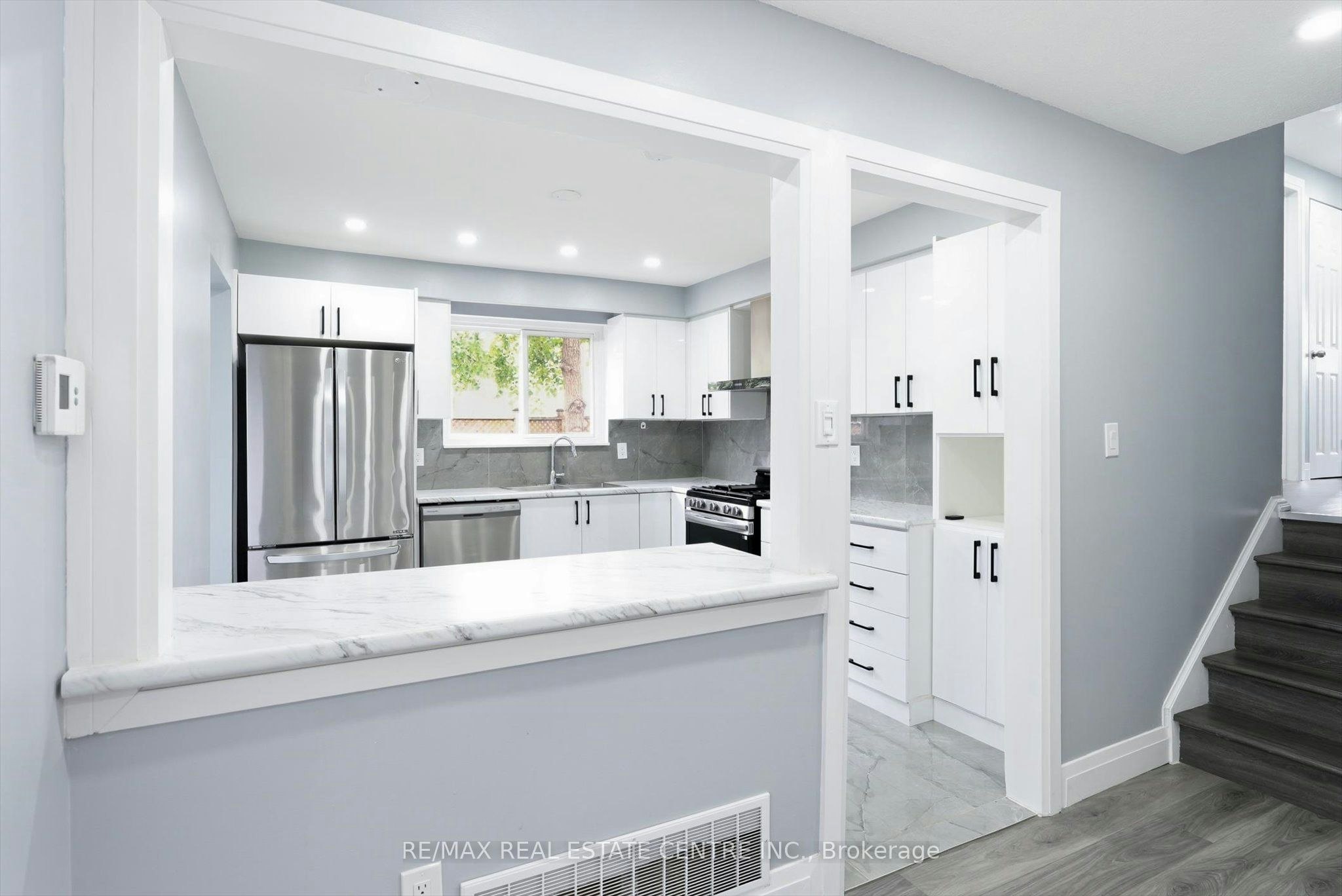 Main-33 Garside Crescent, Brampton, ON, L6S 1H5 - 11