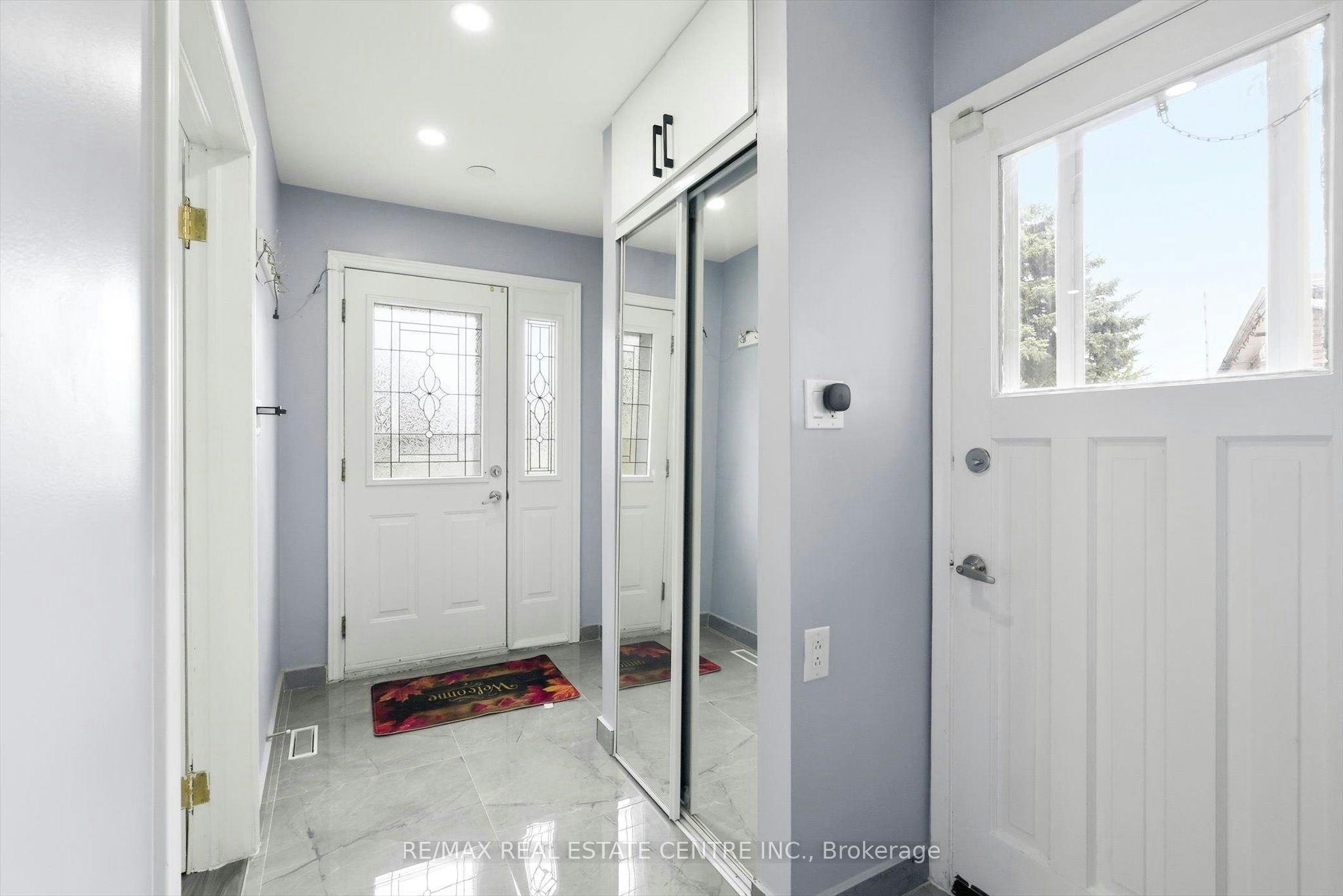 Main-33 Garside Crescent, Brampton, ON, L6S 1H5 - 4